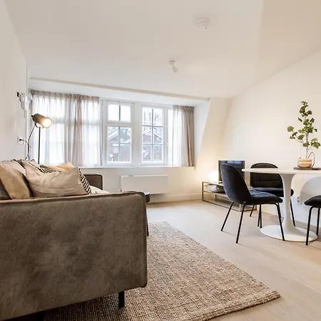 City Apartments Nijmegen * 奈梅亨